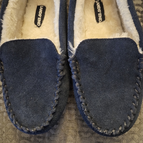 Lands' End Kids Navy Suede Loafers - Sz 4, Cozy, Durable, Unisex - Picture 2 of 5